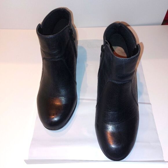 Easy Spirit Black Leather Ankle Boots Booties Comfortable Shoes Black Size 6W - Picture 7 of 14